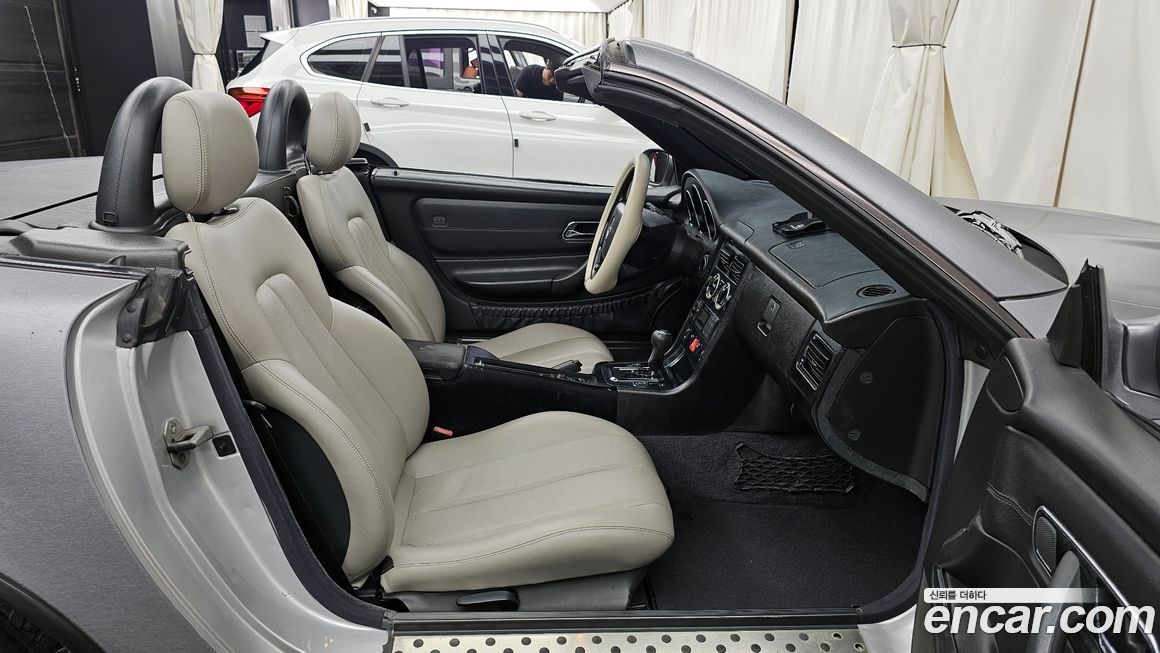 Mercedes-Benz SLK-Class 2001