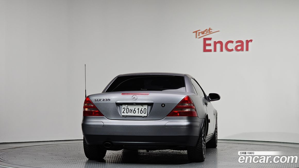 Mercedes-Benz SLK-Class 2001