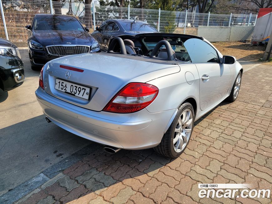 Mercedes-Benz SLK-Class 2005