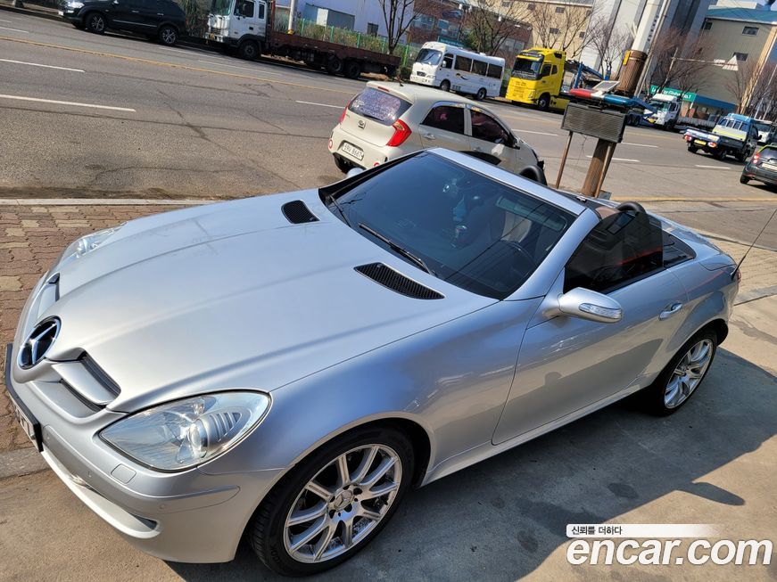 Mercedes-Benz SLK-Class 2005