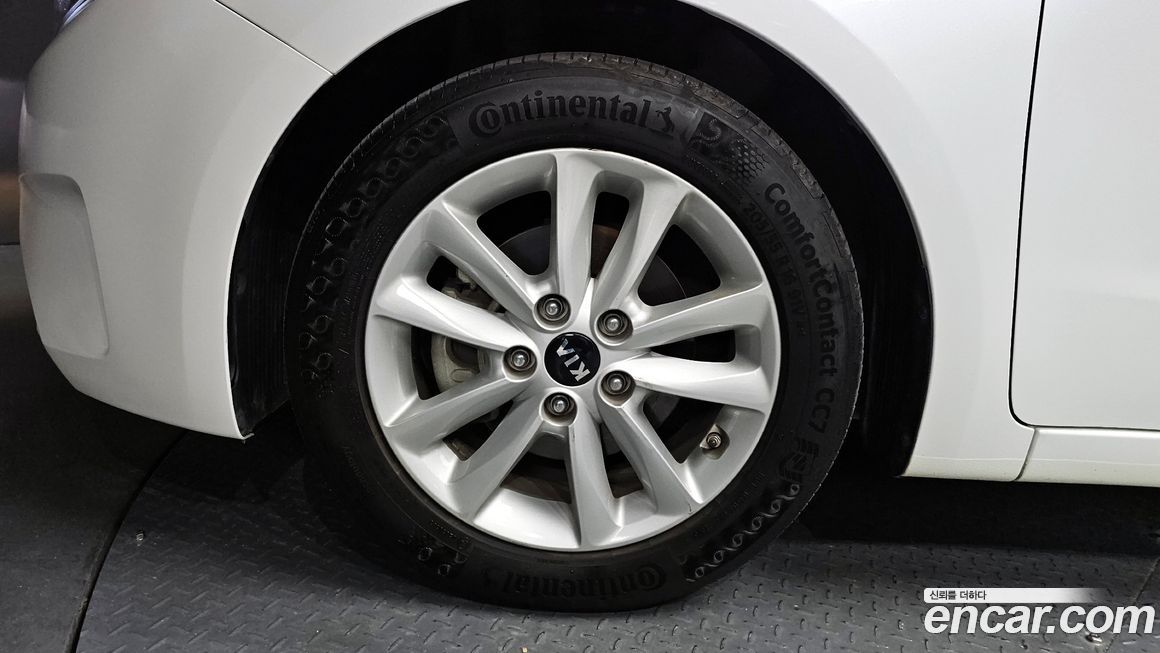 Kia K3 2017