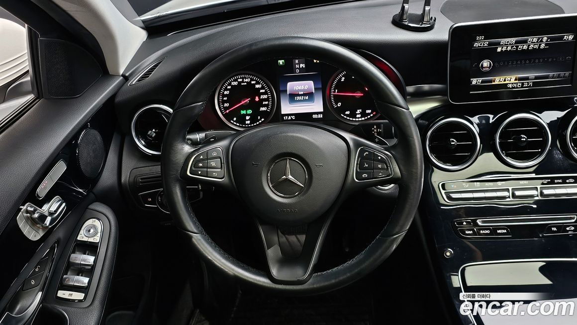 Mercedes-Benz C-Class 2016