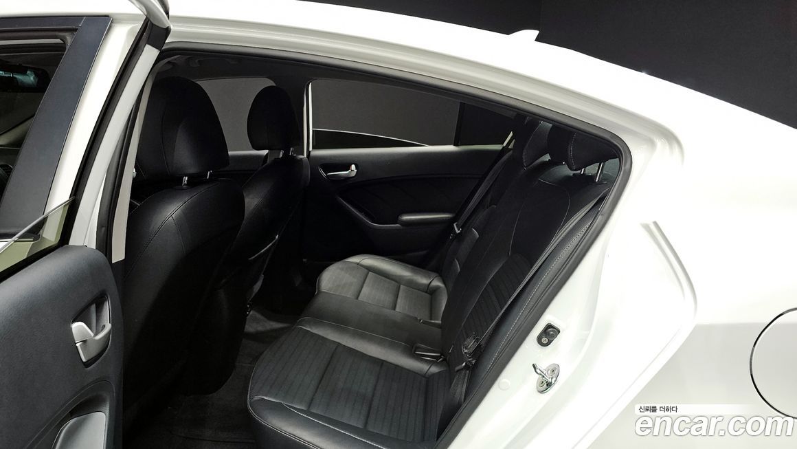 Kia K3 2017