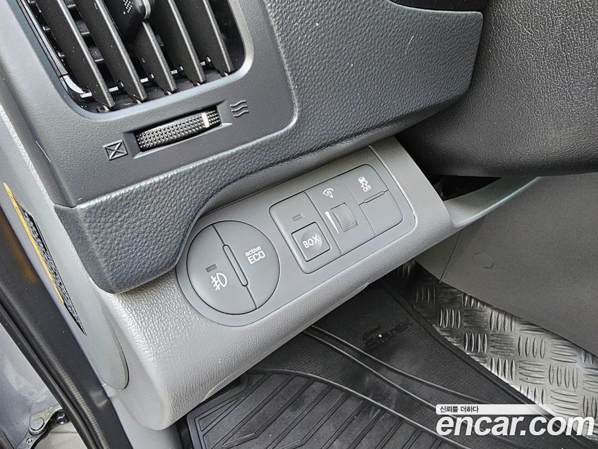 Hyundai Starex 2021