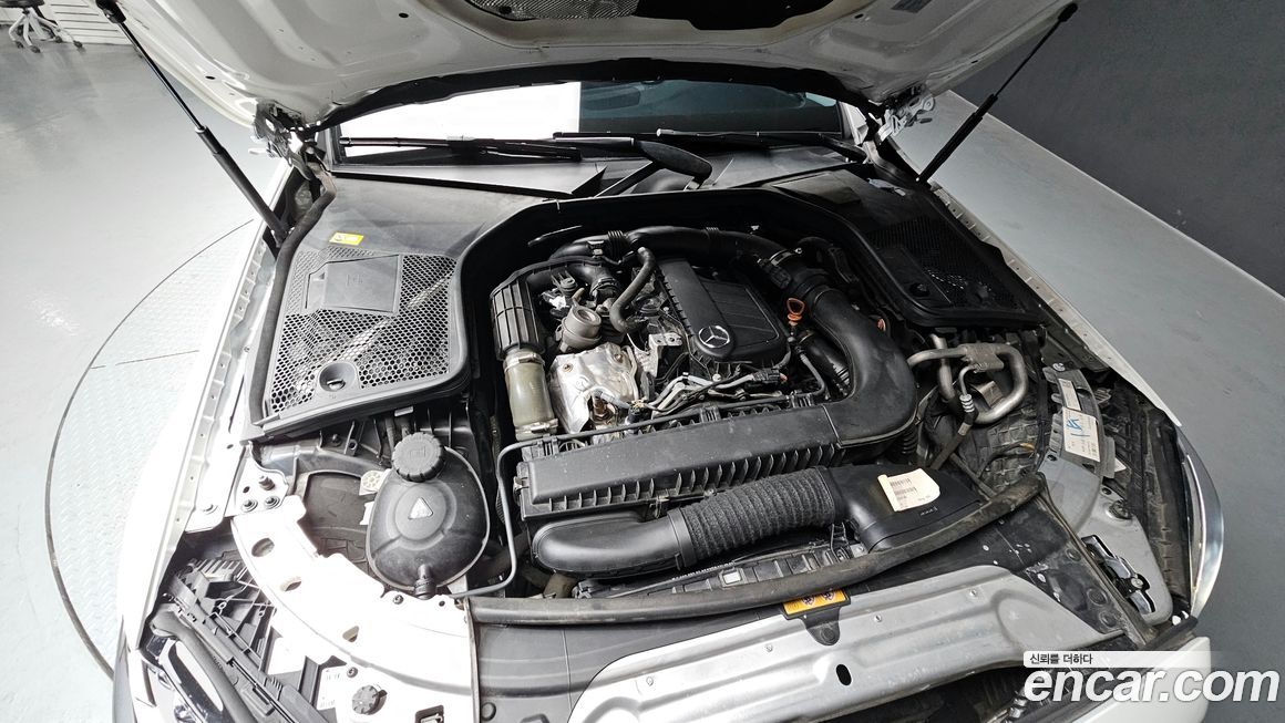 Mercedes-Benz C-Class 2016