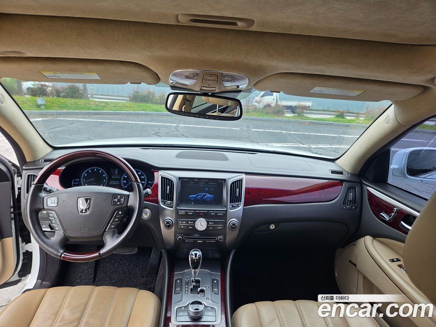 Hyundai Equus 2012