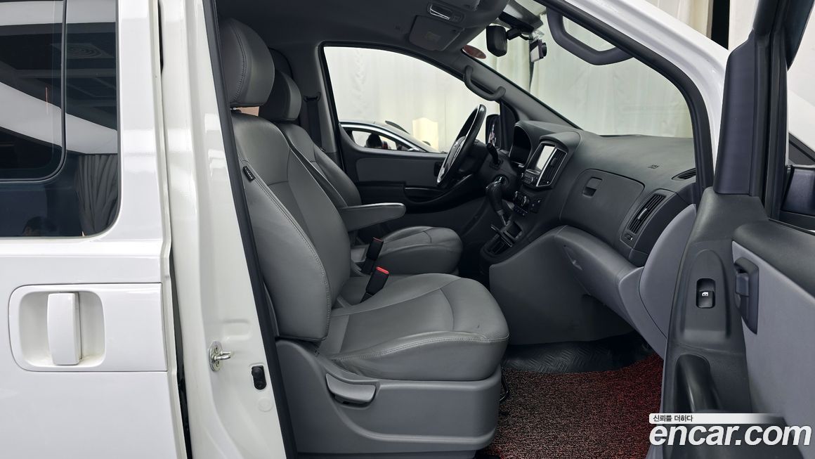 Hyundai Starex 2020