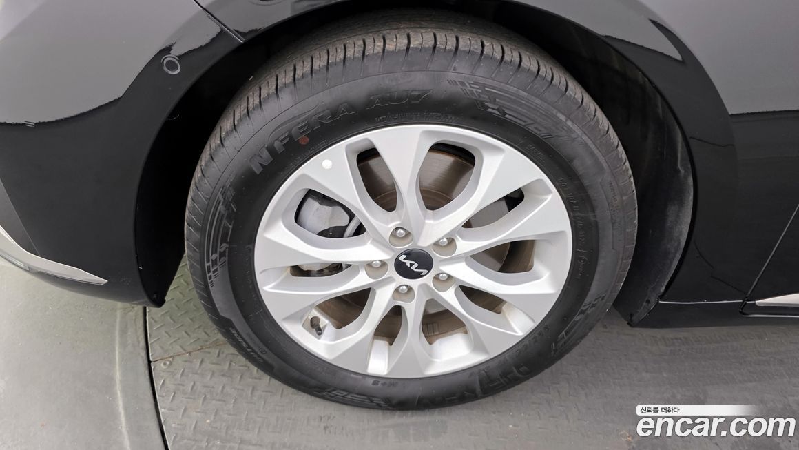 Kia K8 2024