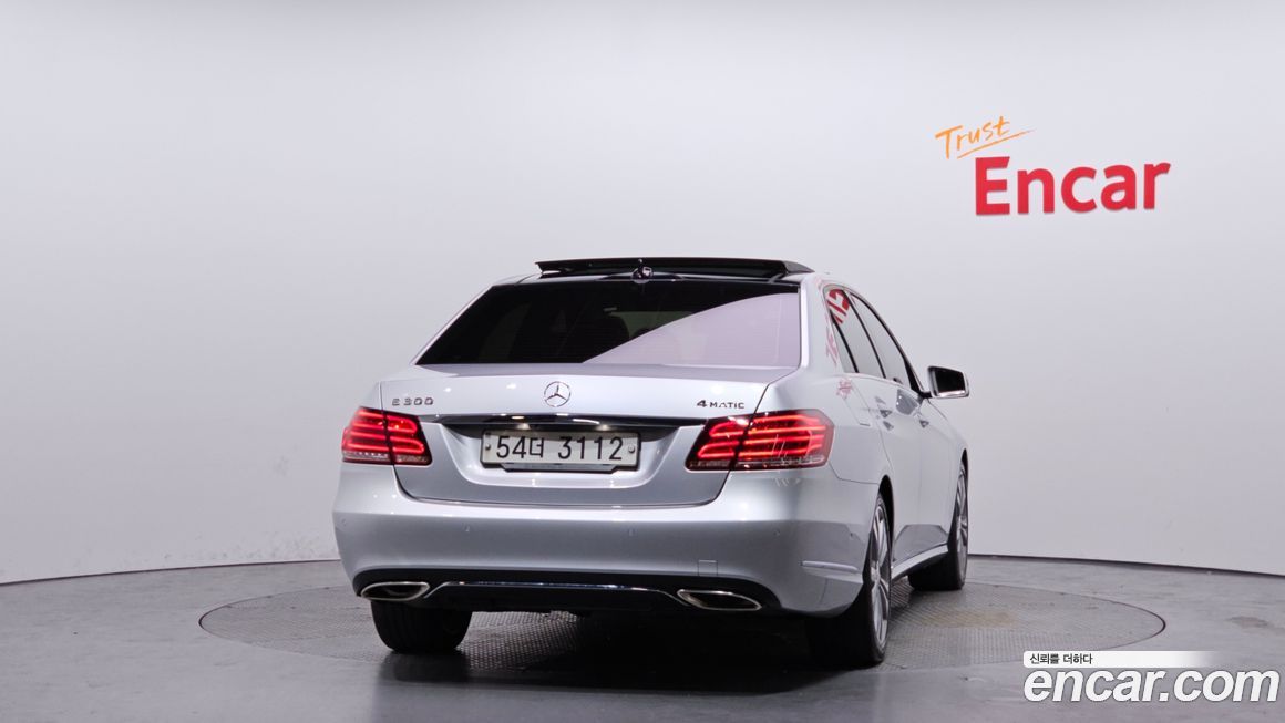Mercedes-Benz E-Class 2014