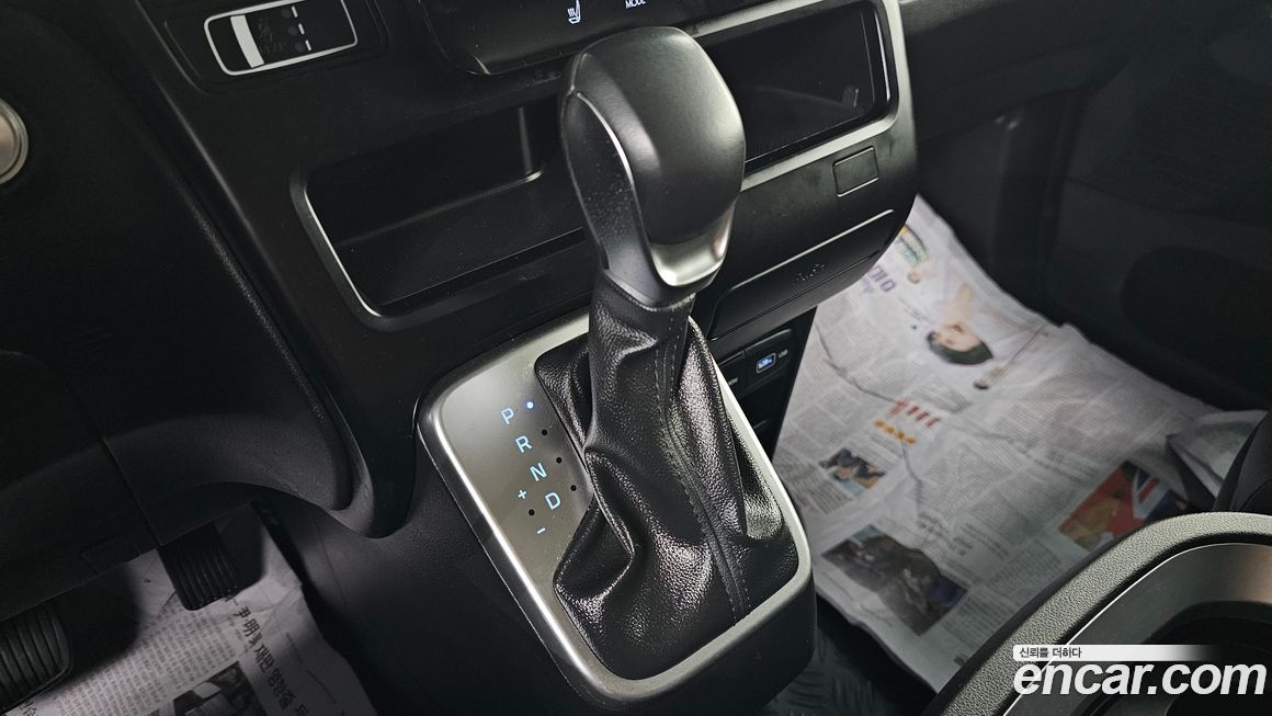 Hyundai Staria 2024
