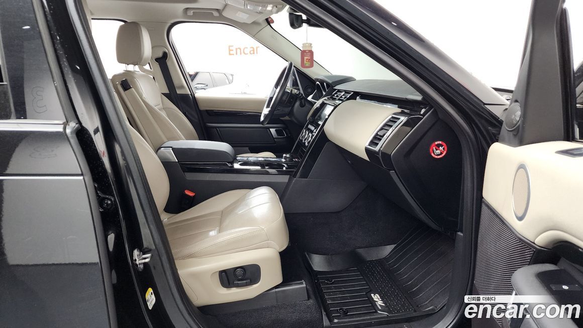 Land Rover Discovery 2019