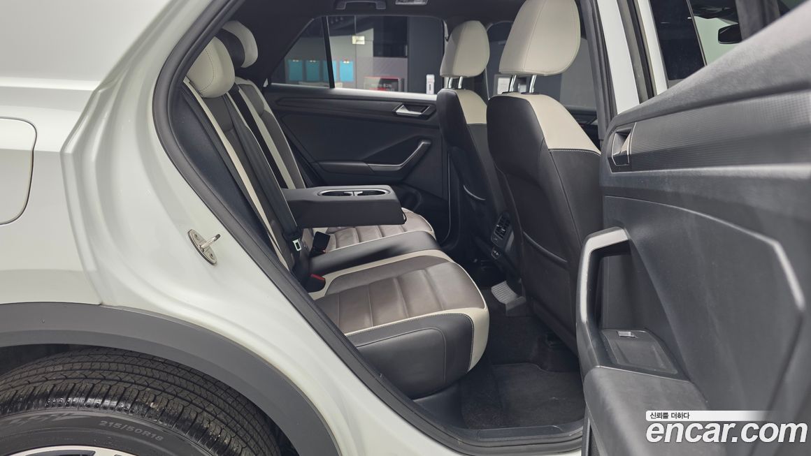 Volkswagen T-Roc 2021