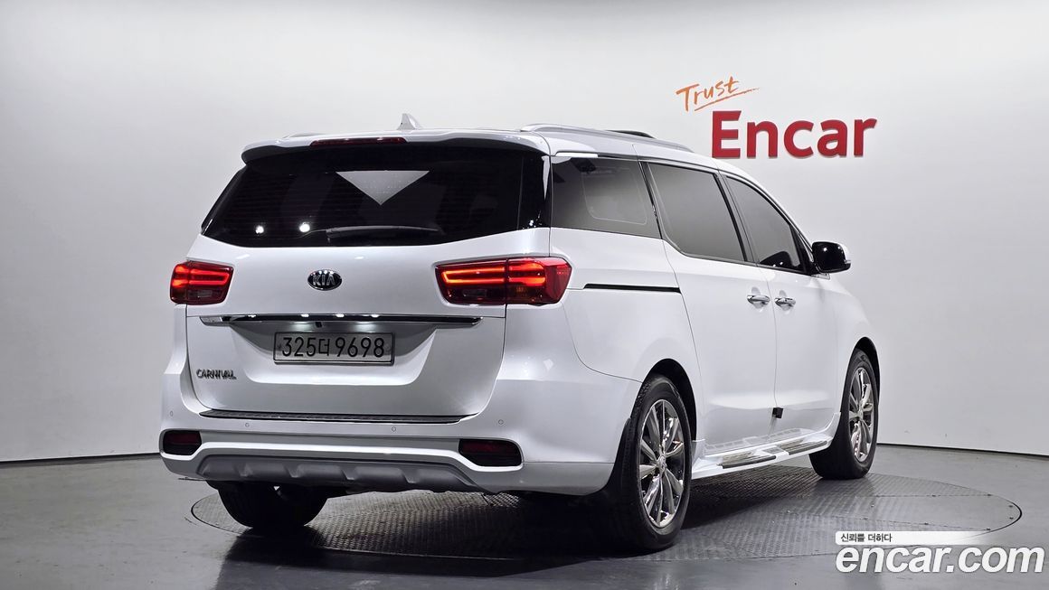 Kia Canival 2019