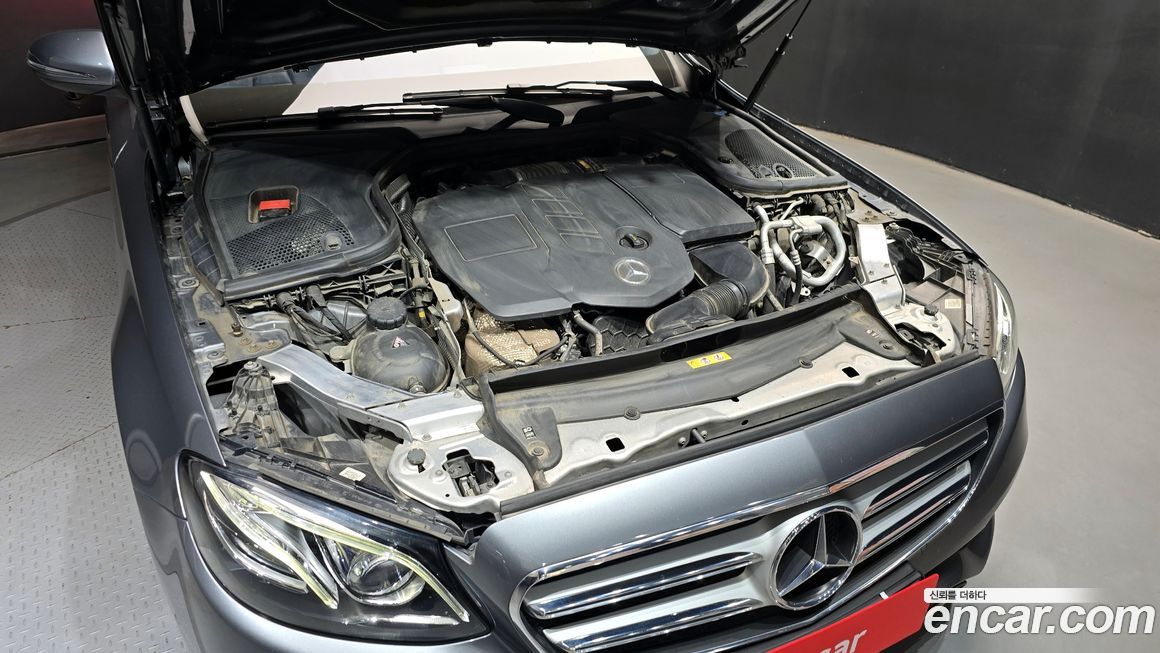 Mercedes-Benz E-Class 2019