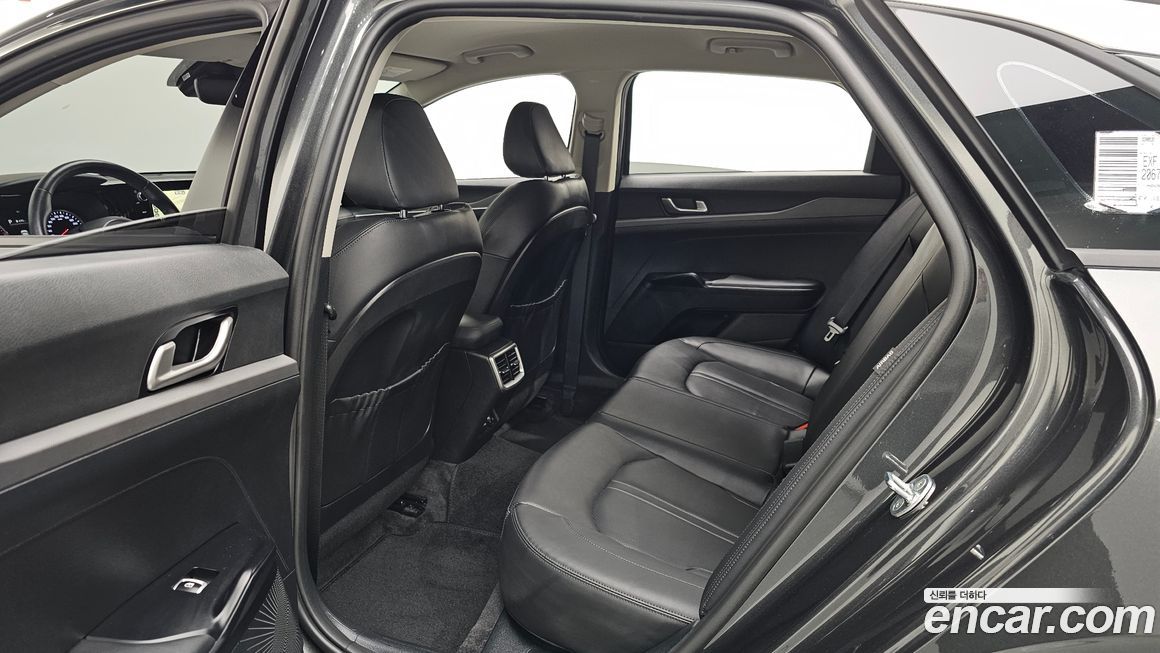 Kia K5 2023