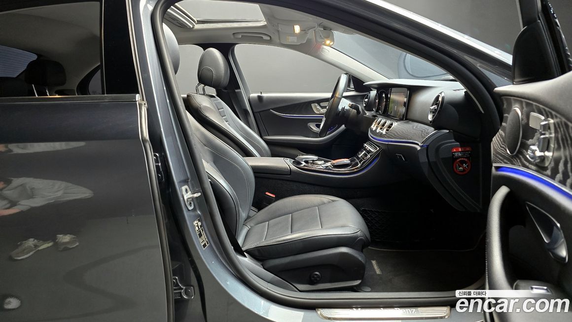 Mercedes-Benz E-Class 2019