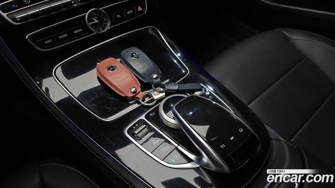 Mercedes-Benz E-Class 2019