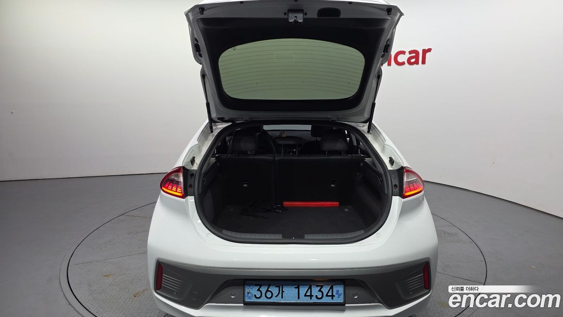 Hyundai Ioniq 2017