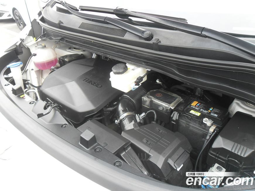 Hyundai Staria 2023