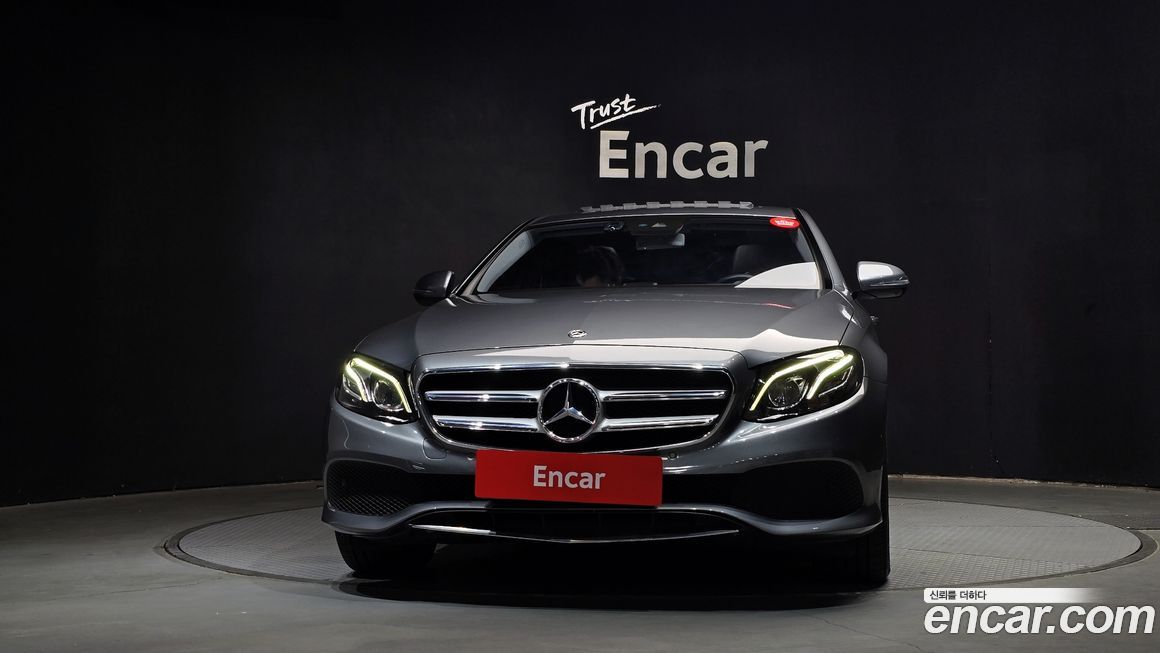Mercedes-Benz E-Class 2019