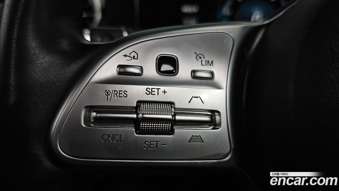 Mercedes-Benz CLS-Class 2019