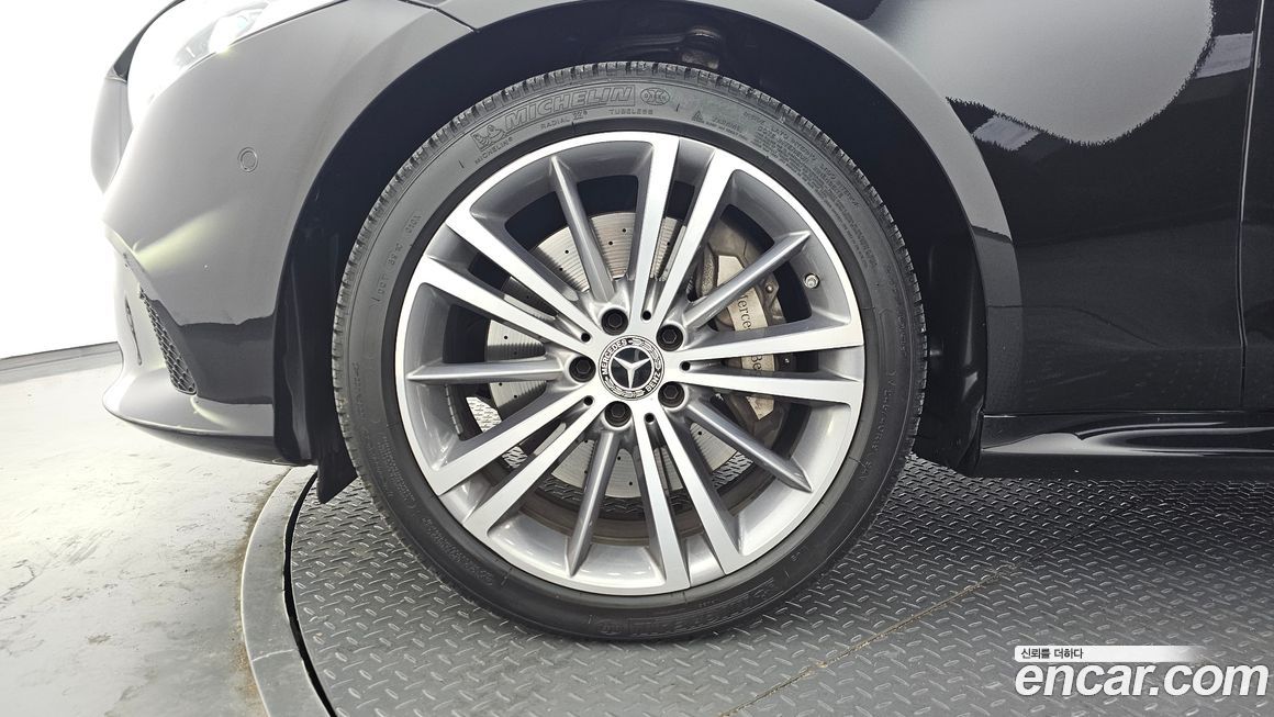 Mercedes-Benz CLS-Class 2019