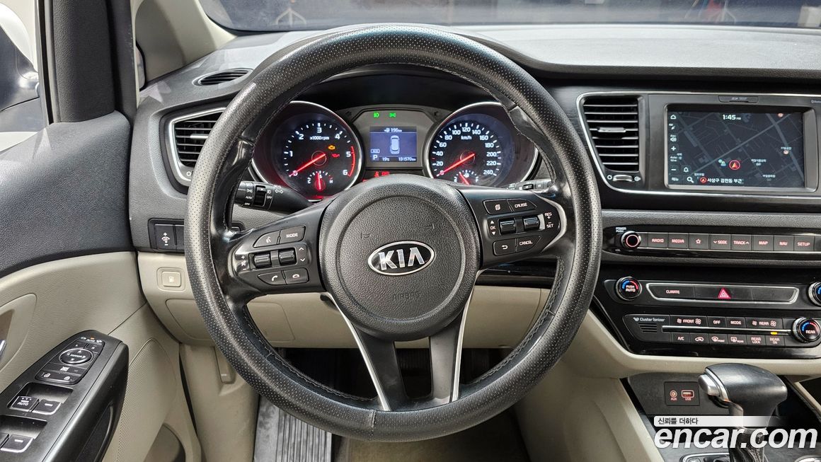 Kia Canival 2019