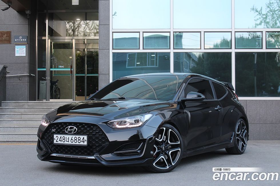 Hyundai Veloster 2020