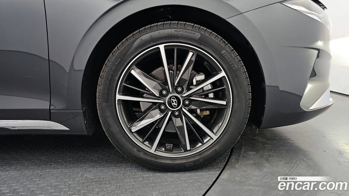 Hyundai Grandeur 2021
