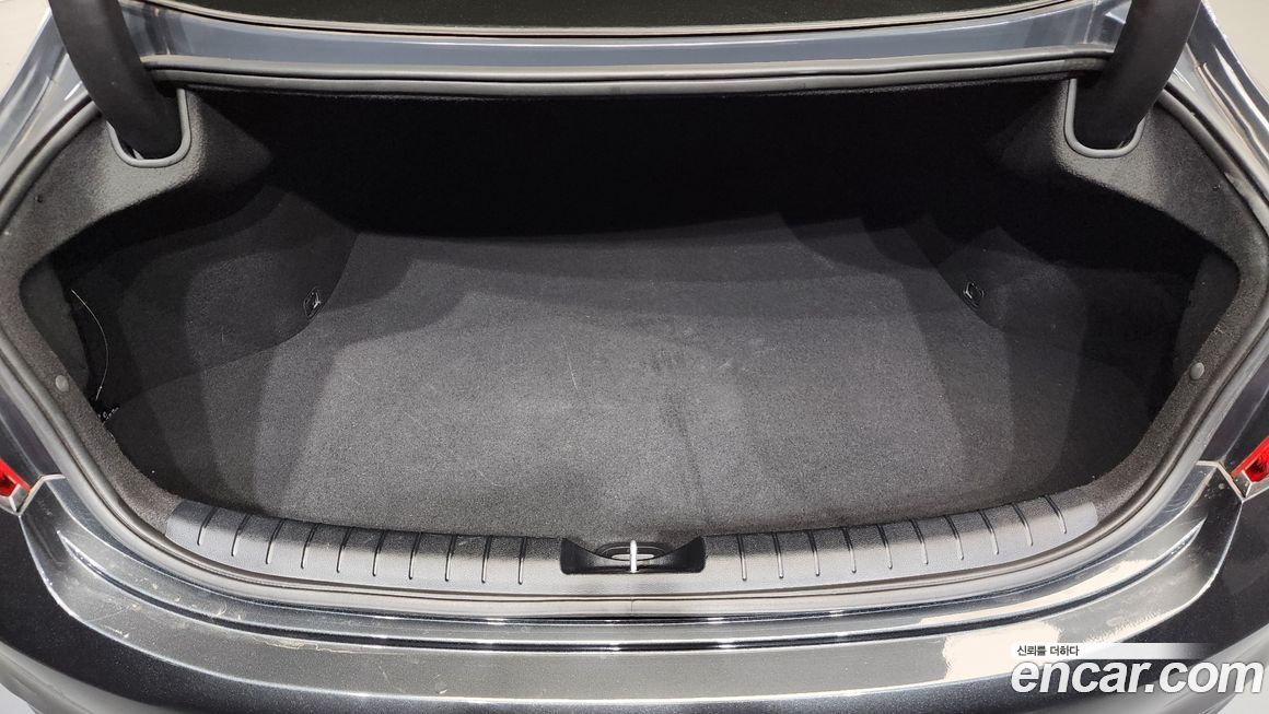 Hyundai Grandeur 2018