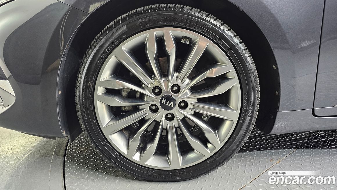Kia K7 2020