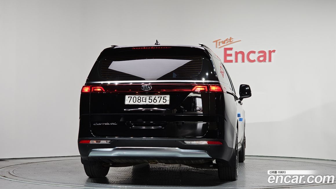 Kia Canival 2021