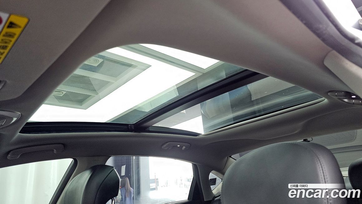 Hyundai Genesis 2015