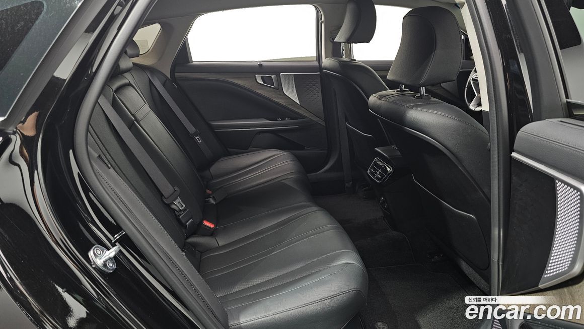 Kia K8 2023