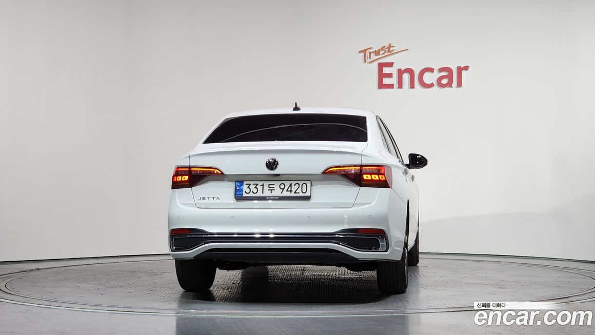 Volkswagen Jetta 2023