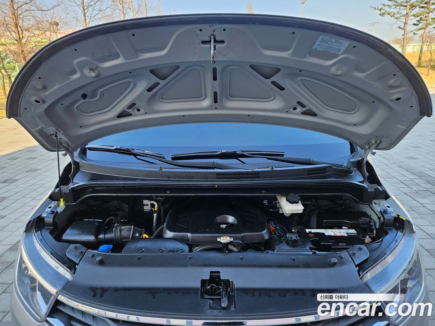 Hyundai Starex 2021
