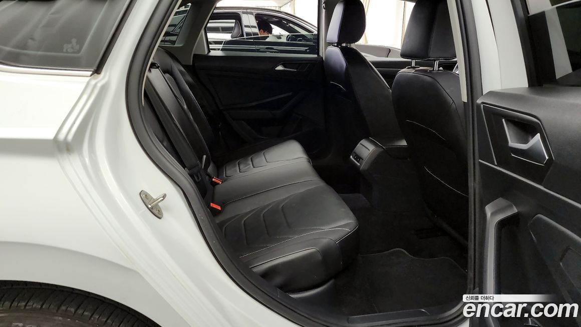 Volkswagen Jetta 2023