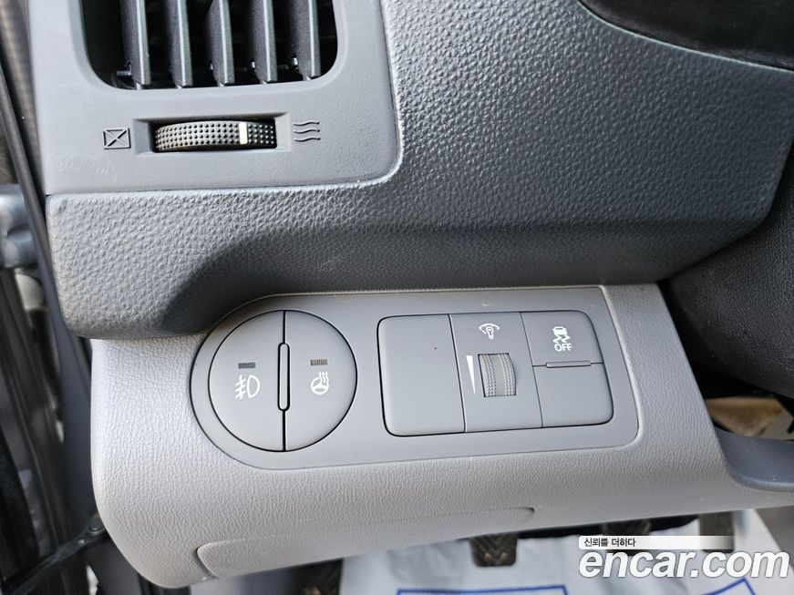 Hyundai Starex 2021