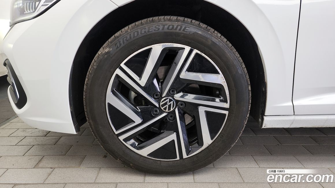 Volkswagen Jetta 2023