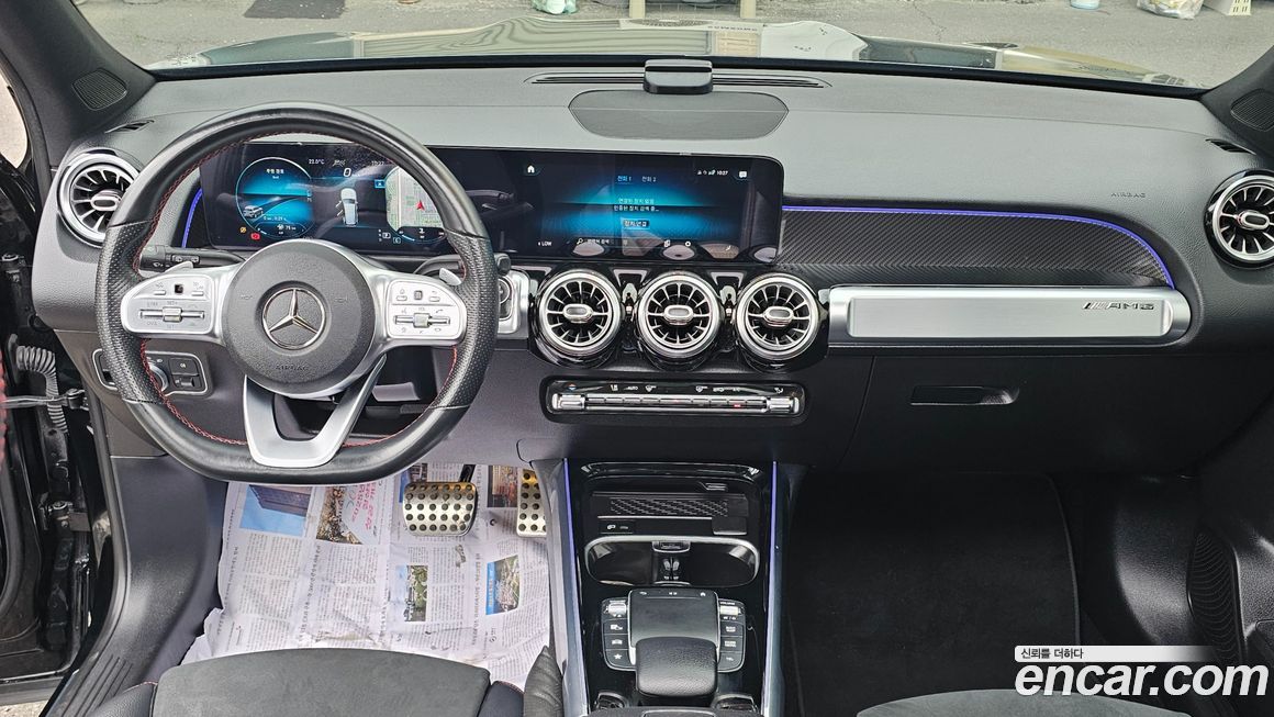 Mercedes-Benz GLB-Class 2021