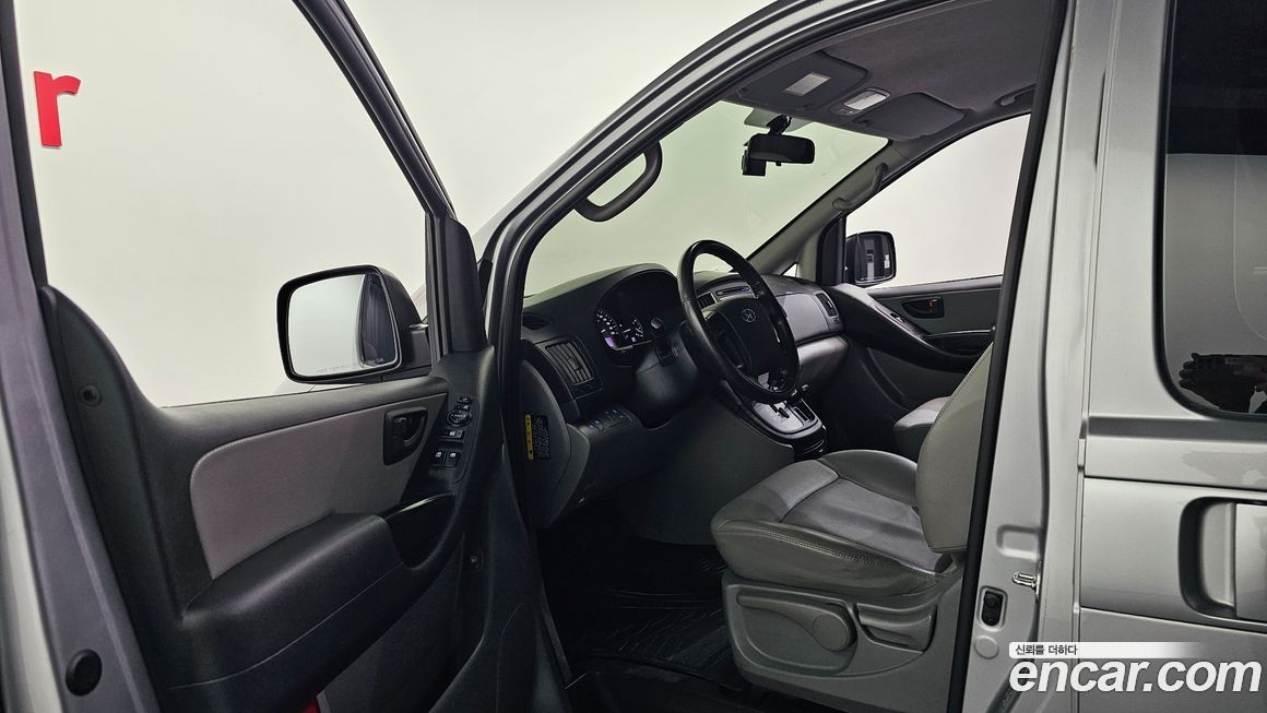 Hyundai Starex 2020