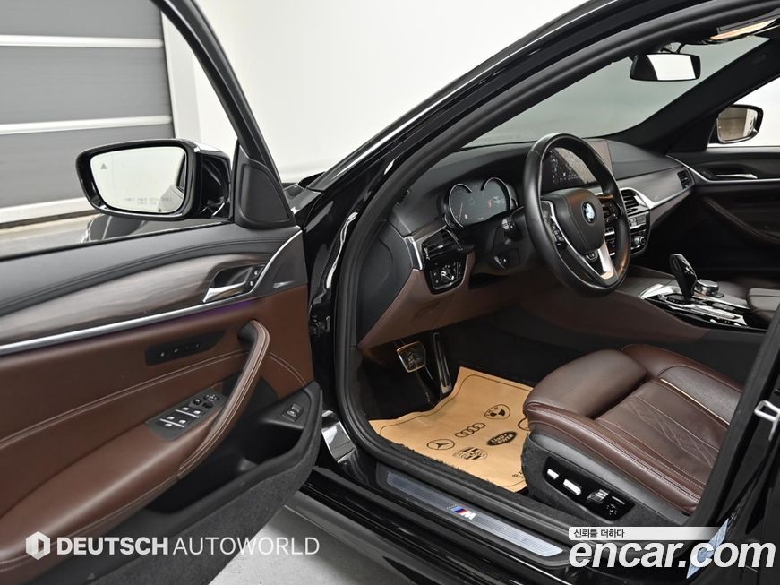 BMW 5-Series 2017