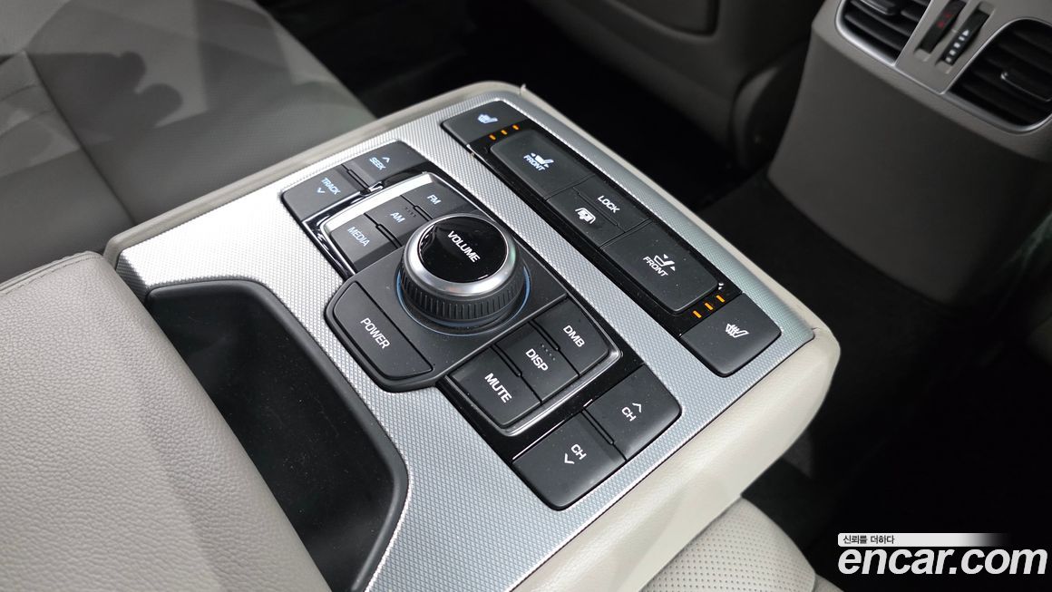 Genesis G80 2017