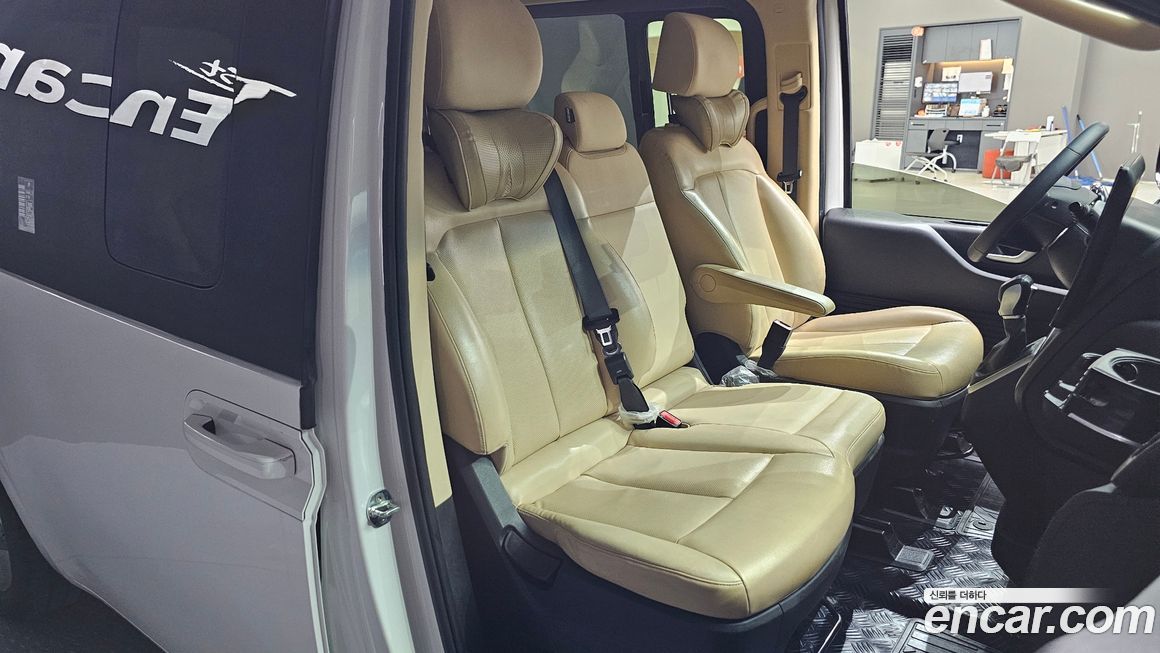Hyundai Staria 2023