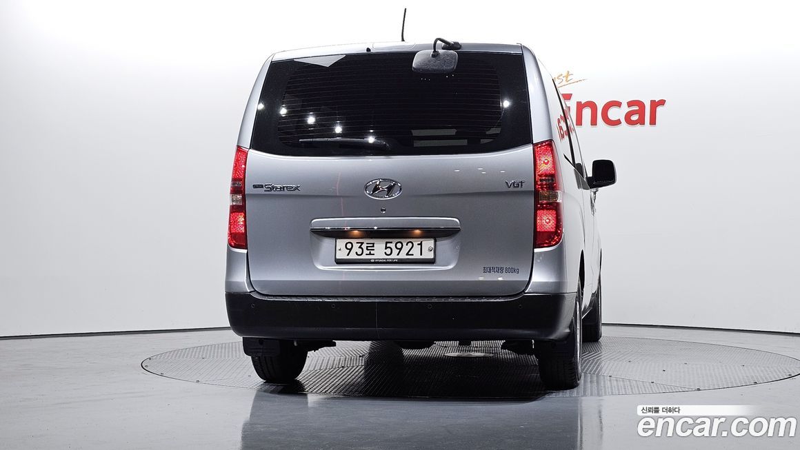 Hyundai Starex 2021