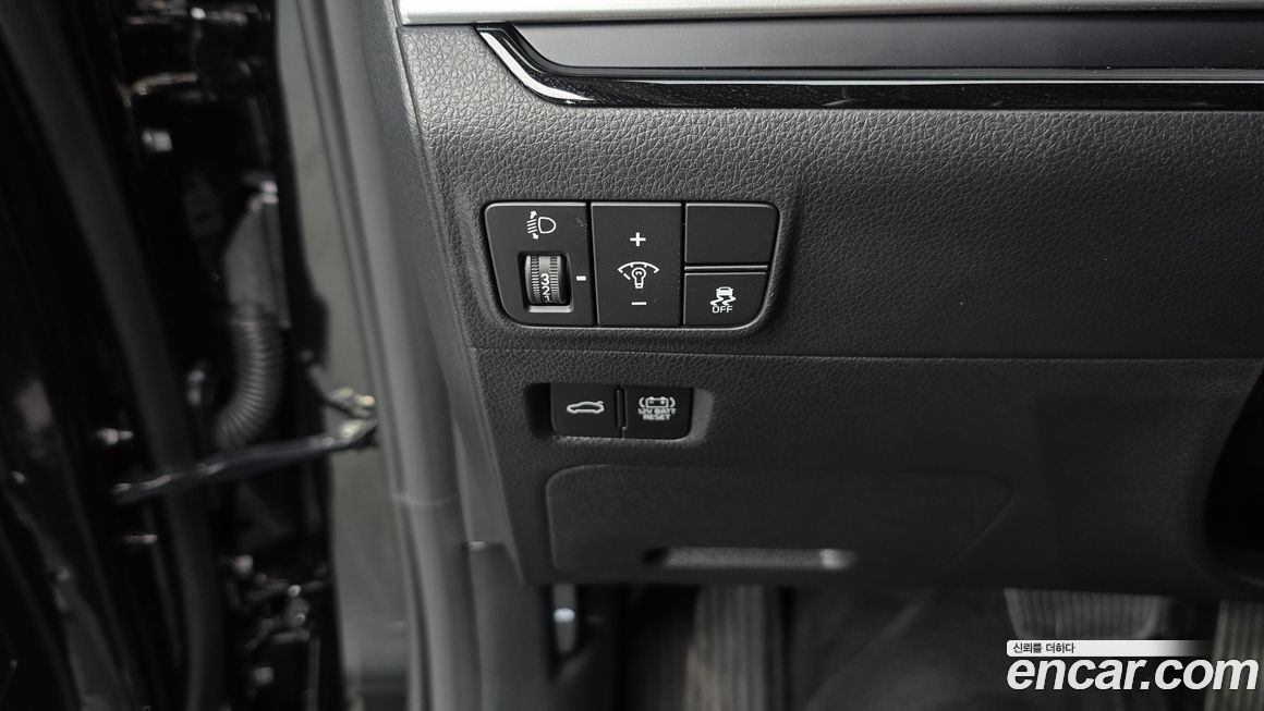 Kia K5 2025