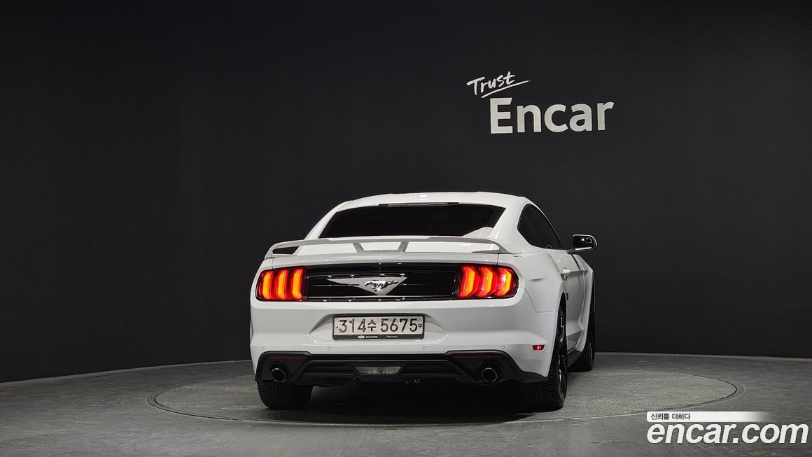 Ford Mustang 2020