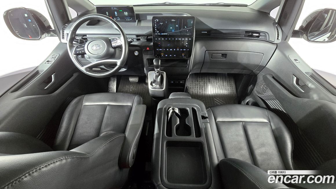 Hyundai Staria 2022