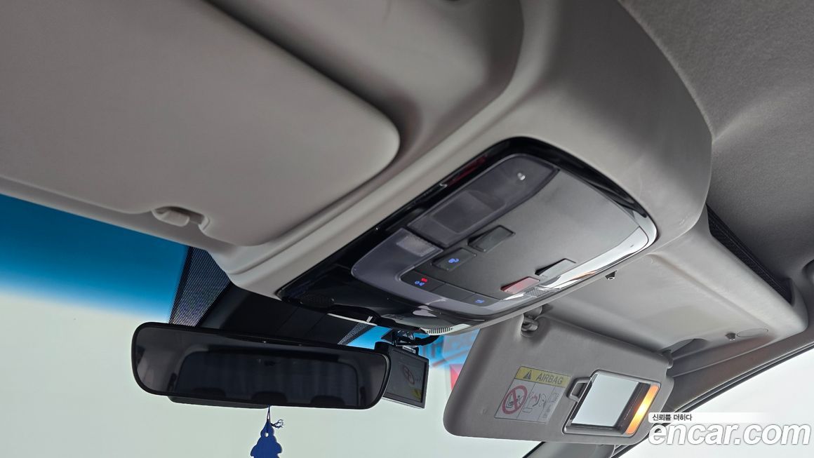 Hyundai Staria 2022