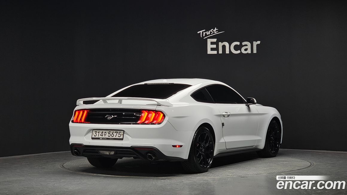 Ford Mustang 2020